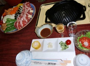 26.8.3.5559名物ジンギスカンナベ